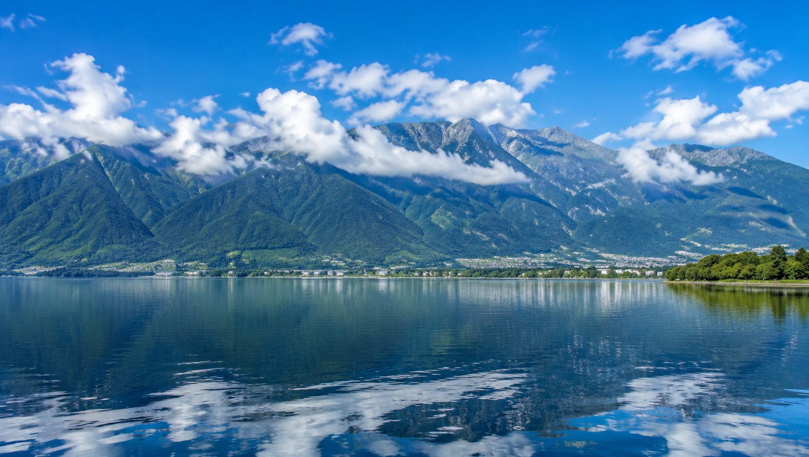 住客实拍 景迈山-清碧-榻榻米大床房I亚朵零压深睡+120寸投影